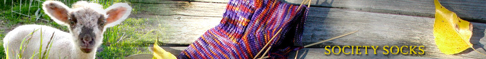 How to knit socks Giftf for knitters Roving Organic Yarn